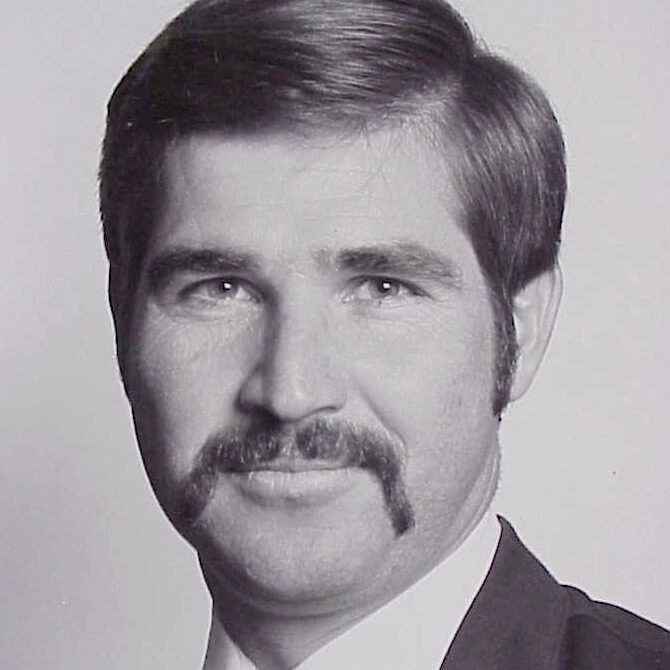 1984 Robert Hoffman